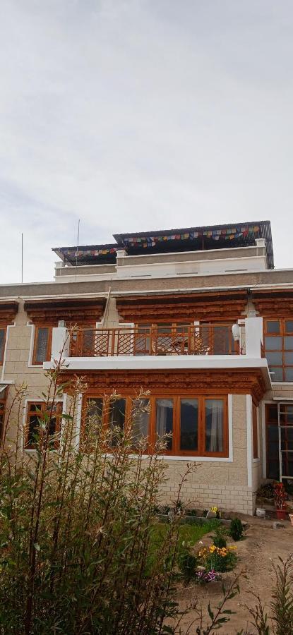 Lhardak Home Stay Leh Eksteriør bilde